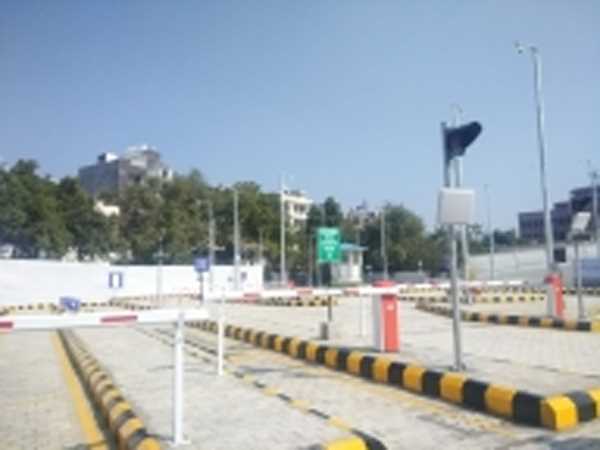 विदेश में रहते हुए भी ड्राइविंग लाइसेंस करा सकेंगे रिन्यू, मोटर एक्ट में होगा संशोधन